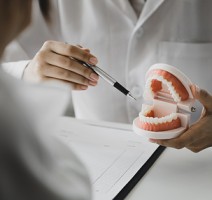 When to Seek Professional Dental Help