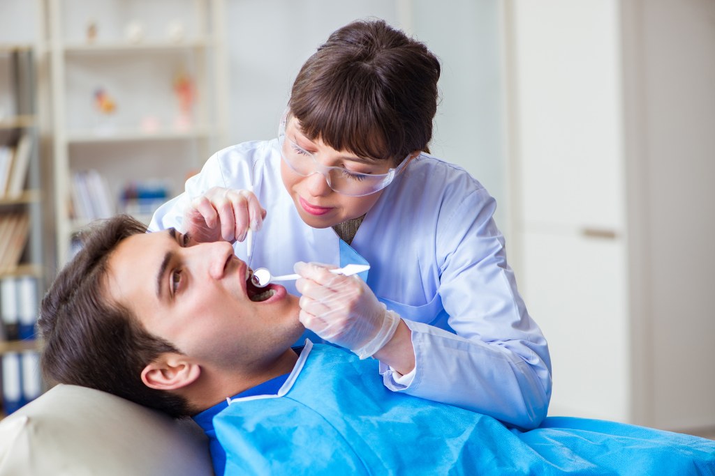 What Happens During a Professional Teeth Cleaning at the Dentist