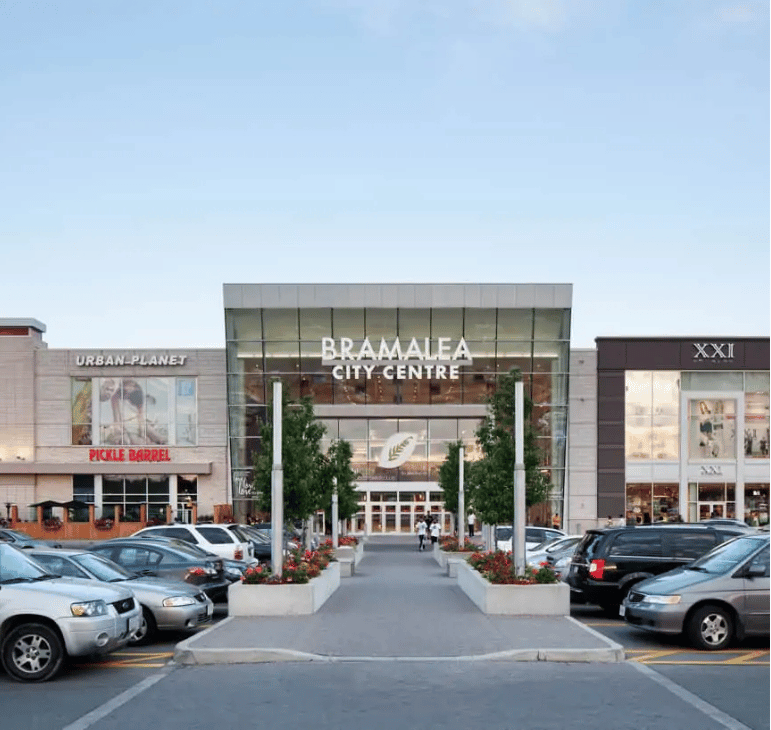 Dentist Near Bramalea City Centre in Brampton Ontario